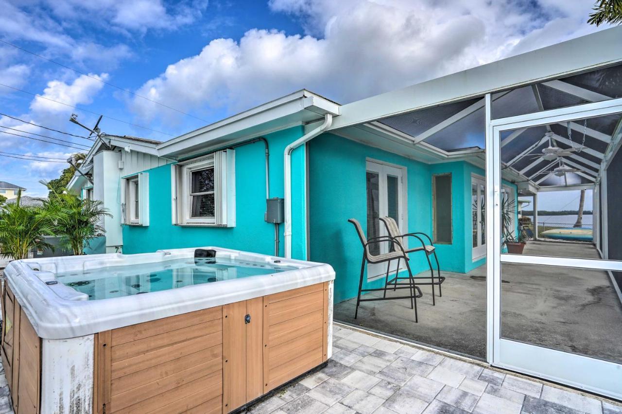 Waterfront Matlacha Home With Hot Tub And Grill! Eksteriør bilde